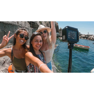 Kit Para Viajes GoPro Akttr-002 Trípode Clip 360º Estuche