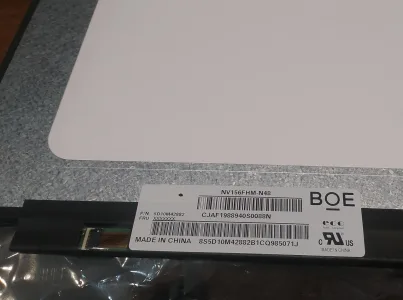 PANTALLA 15.6 FULL HD