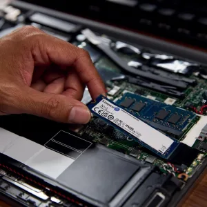 DISCO SOLIDO INTERNO SSD KINGSTON NV3 NVME M2 2TB
